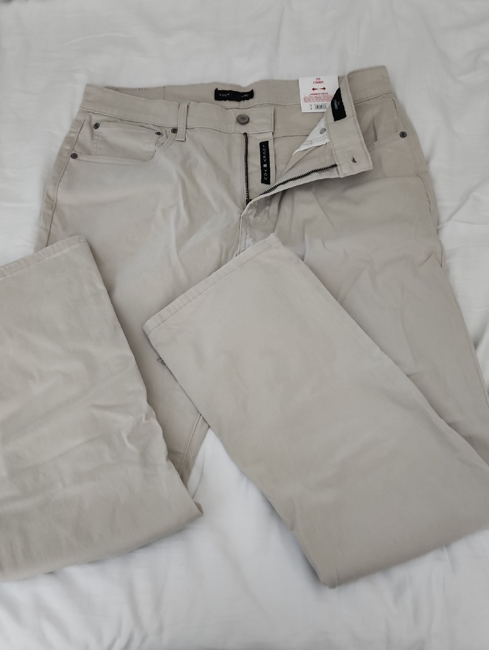Lucky Brand 223 Straight Pants in Light Beige